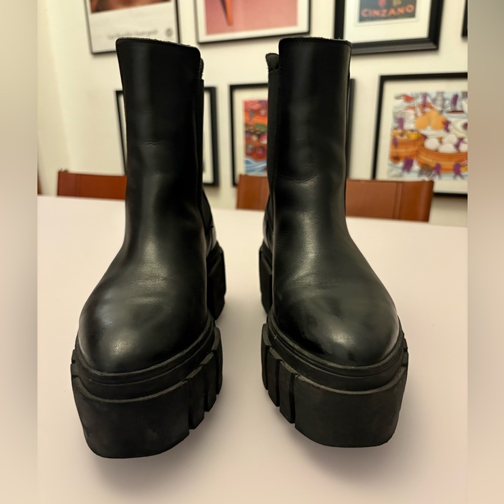 Mango leather chunky sole chelsea boot